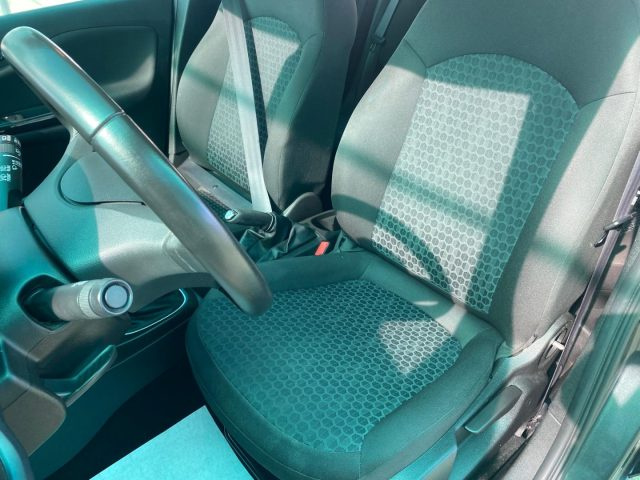 OPEL Corsa usata, con Servosterzo