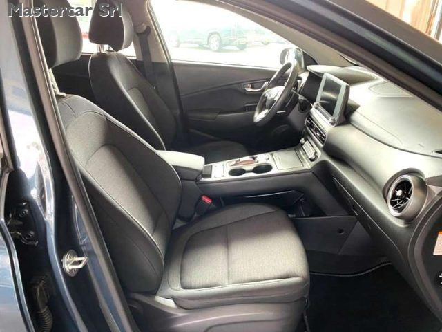 HYUNDAI Kona usata, con Controllo automatico clima