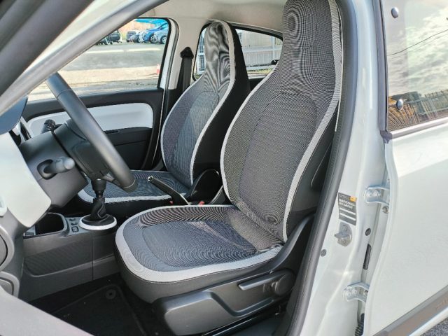 RENAULT Twingo usata 6