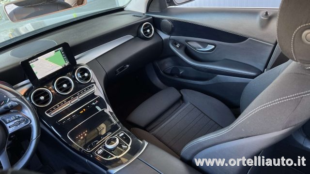 MERCEDES-BENZ C 200 usata, con Sedili sportivi