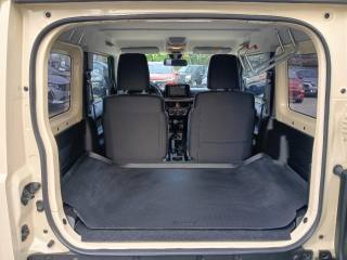 SUZUKI Jimny usata, con Gancio traino