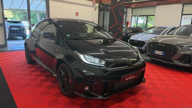 TOYOTA Yaris usata, con Airbag Passeggero