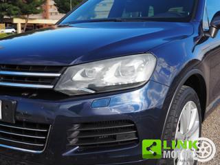VOLKSWAGEN Touareg usata 36