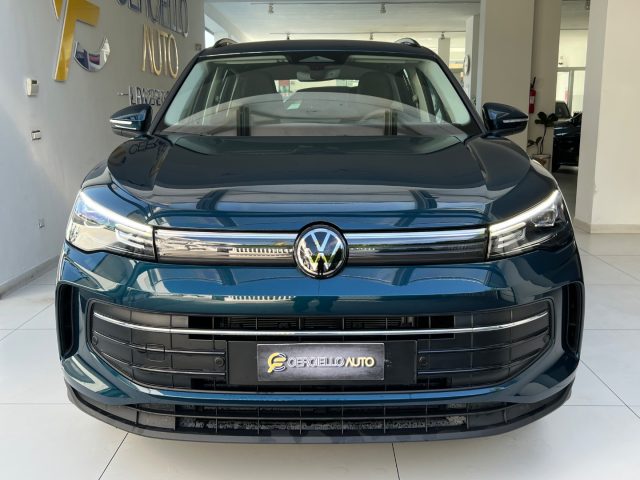 VOLKSWAGEN Tiguan usata, con Autoradio