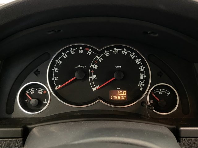 OPEL Meriva usata, con Controllo automatico clima