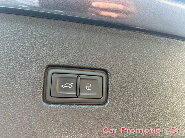 AUDI Q8 usata, con Autoradio