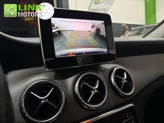MERCEDES-BENZ CLA 200 usata, con Park Distance Control