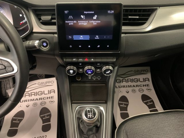 RENAULT Captur usata, con Touch screen