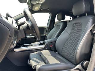 MERCEDES-BENZ GLA 180 usata, con Controllo automatico clima