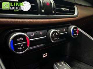 ALFA ROMEO Giulia usata, con USB