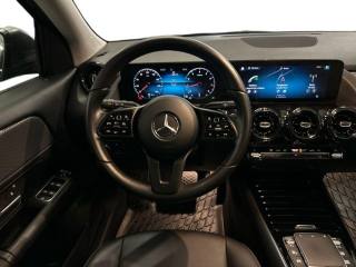 MERCEDES-BENZ GLA 180 usata, con Cronologia tagliandi