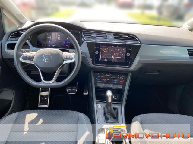VOLKSWAGEN Touran usata, con ABS