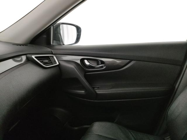 NISSAN X-Trail usata, con Luci diurne LED