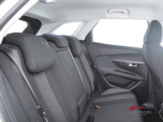 PEUGEOT 3008 usata 10