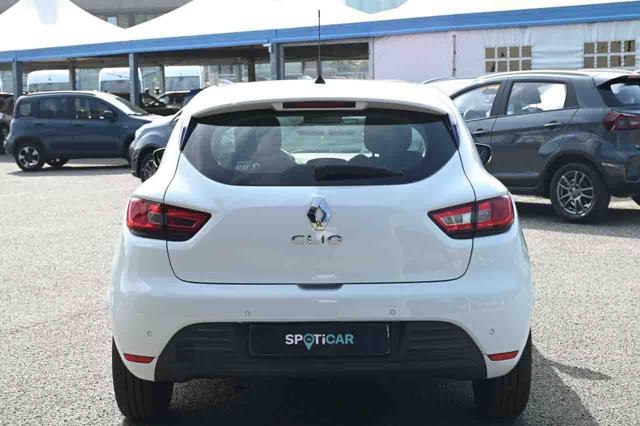 RENAULT Clio usata, con Autoradio