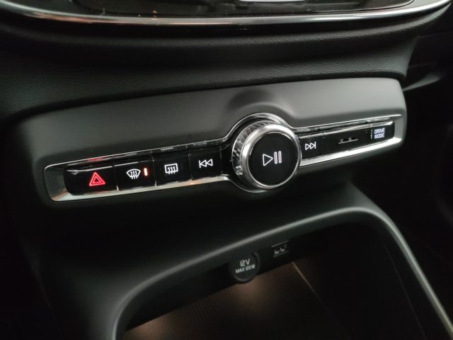 VOLVO XC40 usata, con Sedile posteriore sdoppiato