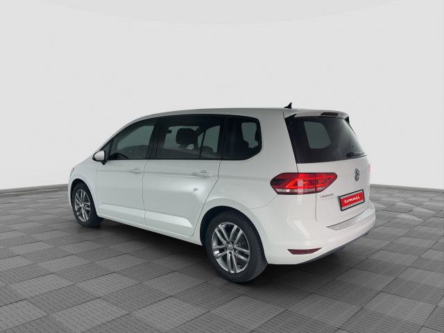 VOLKSWAGEN Touran usata 2