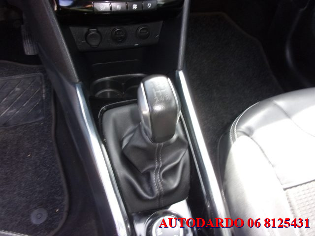 PEUGEOT 2008 usata, con Bluetooth