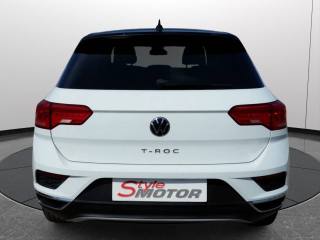VOLKSWAGEN T-Roc usata, con Sensori di parcheggio posteriori