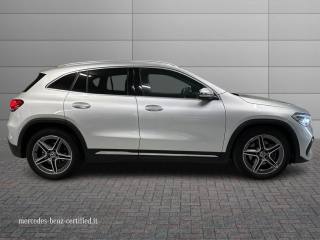 MERCEDES-BENZ GLA 200 usata, con Alzacristalli elettrici