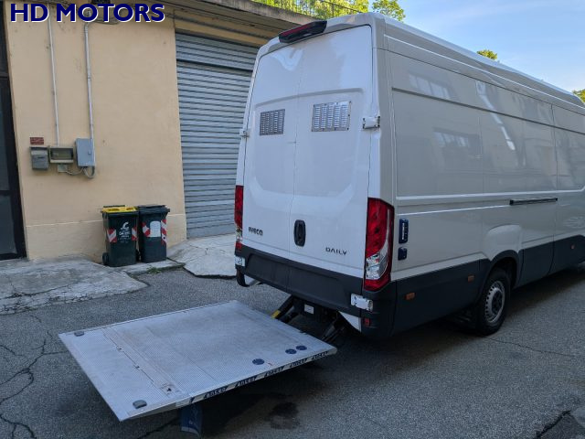 IVECO Daily usata, con Airbag