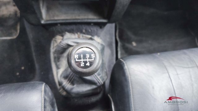VOLVO 240 usata 12