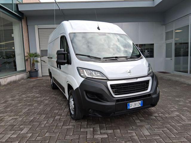PEUGEOT Boxer usata, con Alzacristalli elettrici