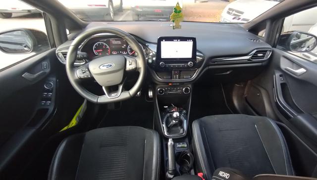 FORD Fiesta usata, con Vetri oscurati