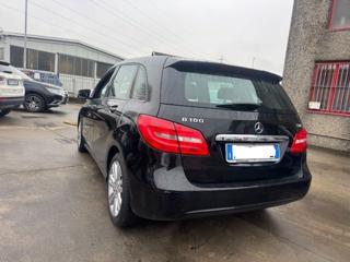 MERCEDES-BENZ B 180 usata, con Autoradio