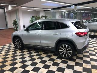 MERCEDES-BENZ GLA 200 usata, con Chiusura centralizzata