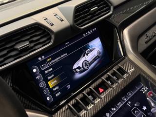 LAMBORGHINI Urus usata, con Park Distance Control