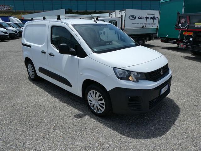 PEUGEOT Partner usata, con Airbag