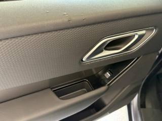 LAND ROVER Range Rover Velar usata, con Fari LED