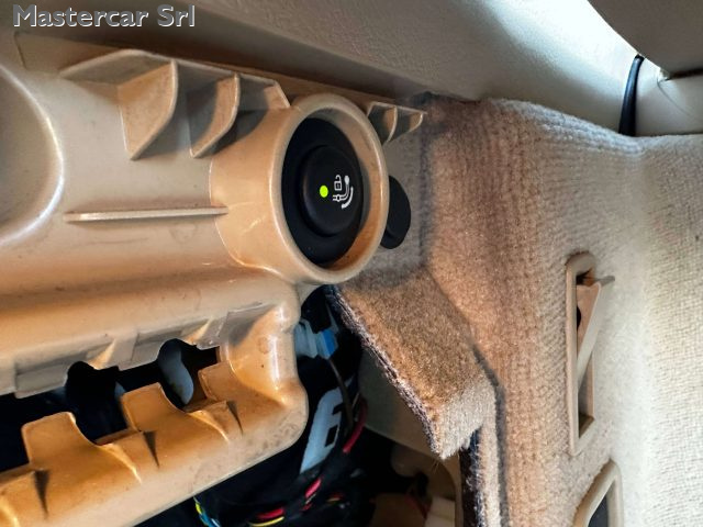 BMW 330 usata, con Park Distance Control