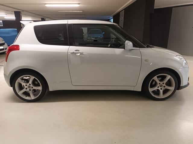 SUZUKI Swift usata, con Cerchi in lega
