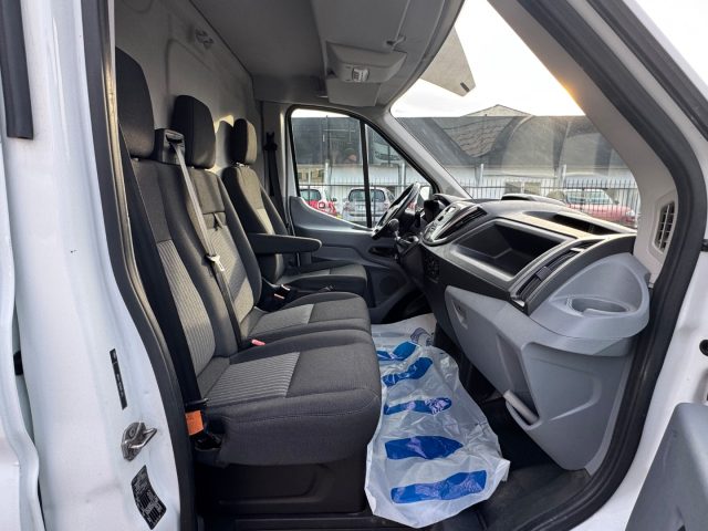 FORD Transit usata, con Volante multifunzione
