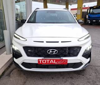 HYUNDAI Kona usata, con Airbag