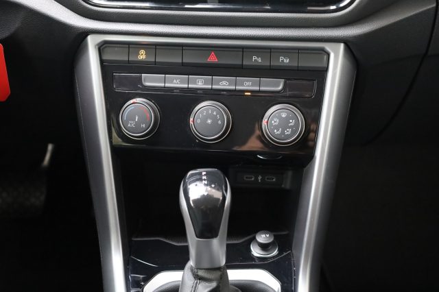 VOLKSWAGEN T-Roc usata, con Sedile posteriore sdoppiato