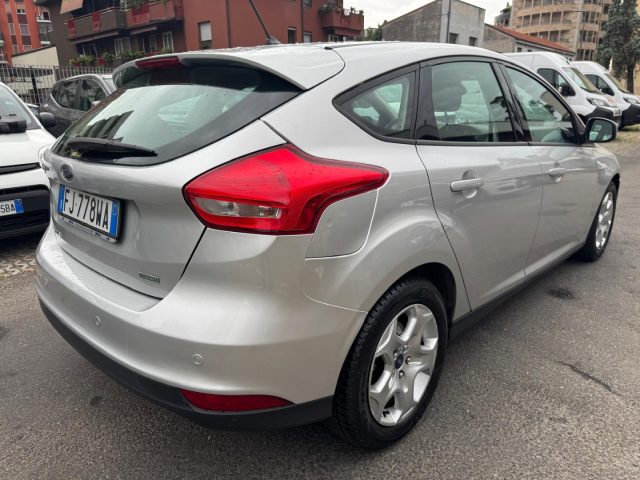 FORD Focus usata, con Airbag