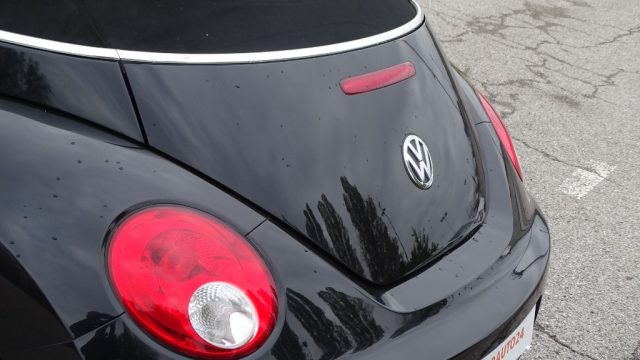 VOLKSWAGEN New Beetle usata 44