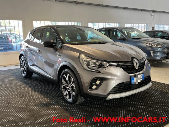 RENAULT Captur usata, con ABS