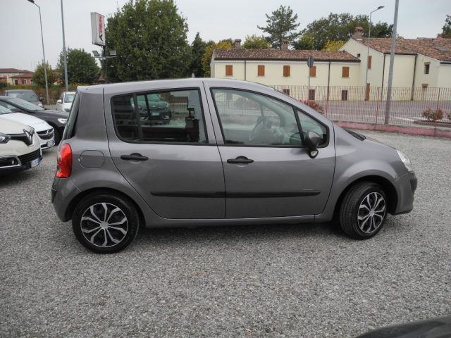 RENAULT Modus usata 64