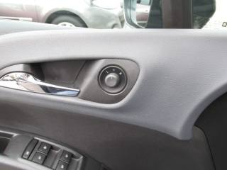 OPEL Meriva usata, con Schermo multifunzione interamente digitale