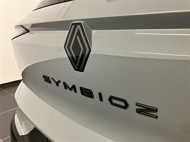 RENAULT Symbioz usata 27