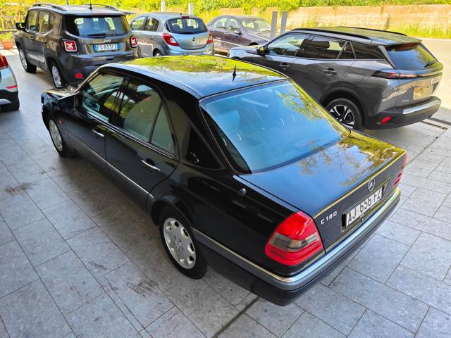 MERCEDES-BENZ C 180 usata, con Cronologia tagliandi