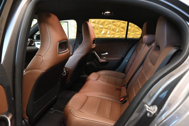 MERCEDES-BENZ A 35 AMG usata 18