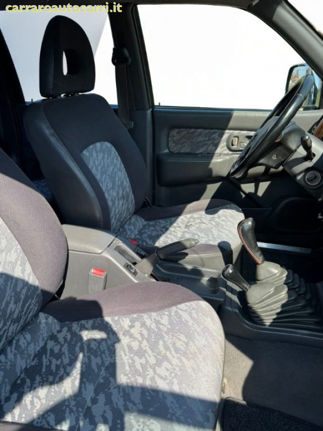 MITSUBISHI L200 usata, con Vivavoce