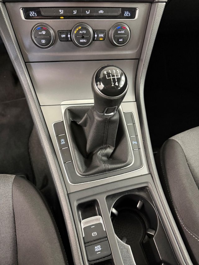 VOLKSWAGEN Golf usata, con ESP