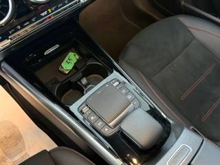 MERCEDES-BENZ GLA 200 usata, con Fari LED