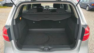 MERCEDES-BENZ B 180 usata, con Cruise Control